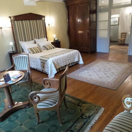 Chambres D'Hotes Art Et Remparts ลา เฮออล ภายนอก รูปภาพ