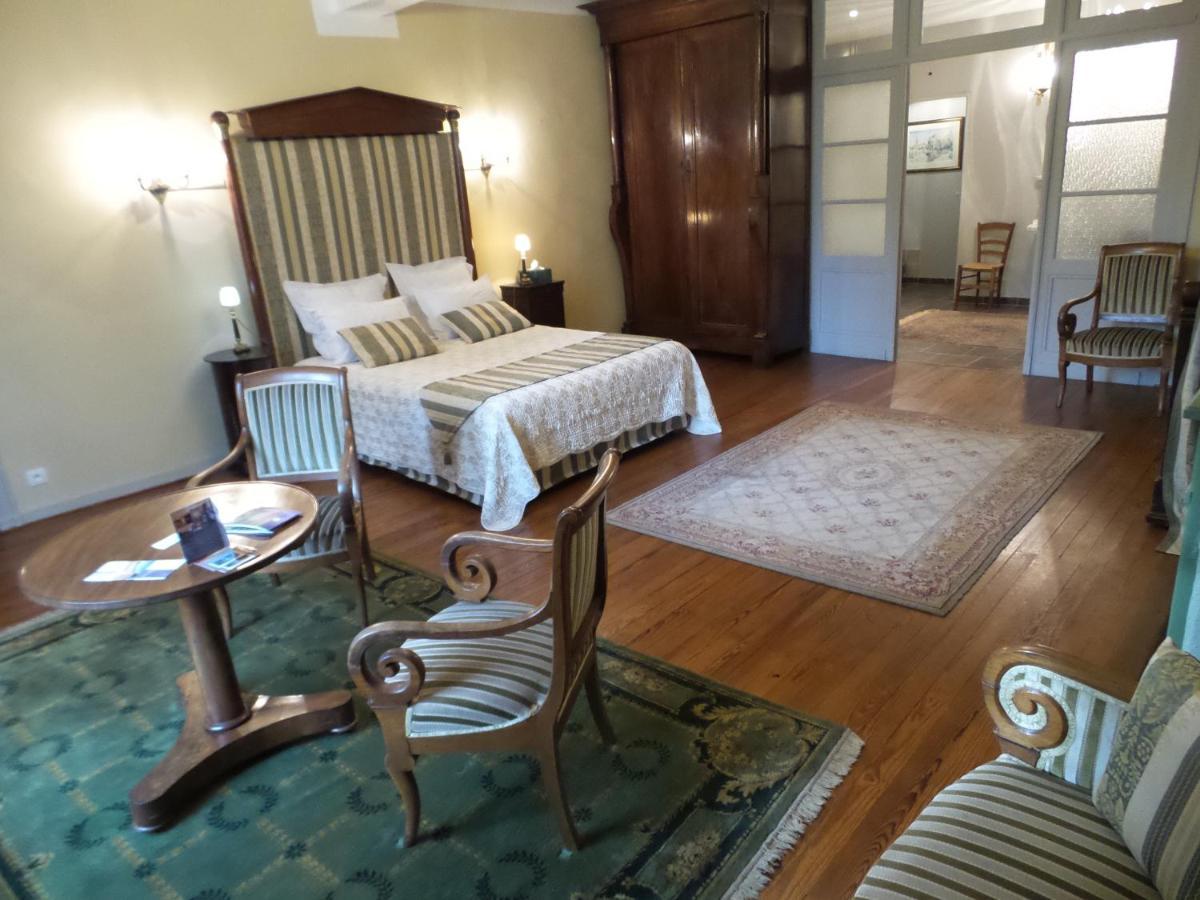Chambres D'Hotes Art Et Remparts ลา เฮออล ภายนอก รูปภาพ