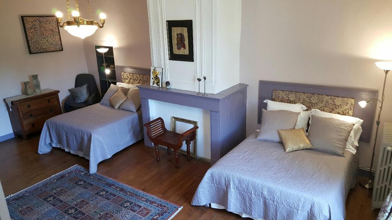 Chambres D'Hotes Art Et Remparts ลา เฮออล ภายนอก รูปภาพ